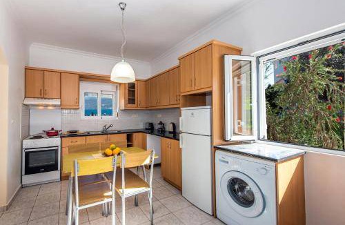 Exopoli Villa | 120 m² Villa ∙ 2 bedrooms ∙ 4 guests