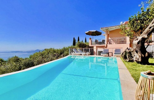 Spartylas Villa | 120 m² Villa ∙ 3 bedrooms ∙ 6 guests