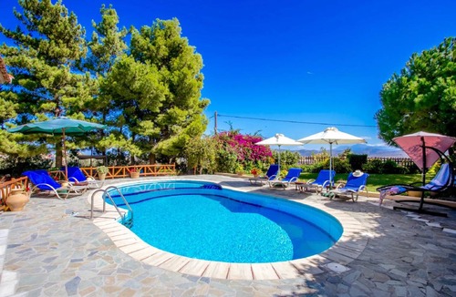Stamnoi Villa | 120 m² Villa ∙ 3 bedrooms ∙ 6 guests