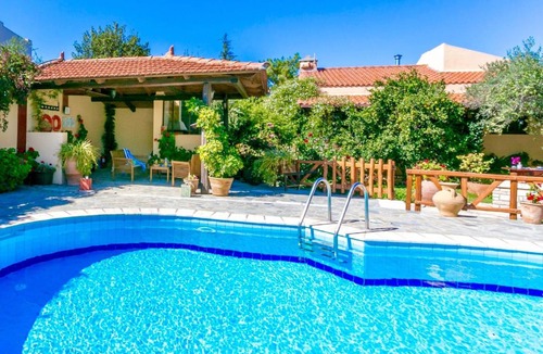 Stamnoi Villa | 120 m² Villa ∙ 3 bedrooms ∙ 6 guests