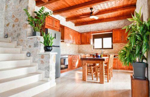 Livadia Villa | 120 m² Villa ∙ 3 bedrooms ∙ 6 guests