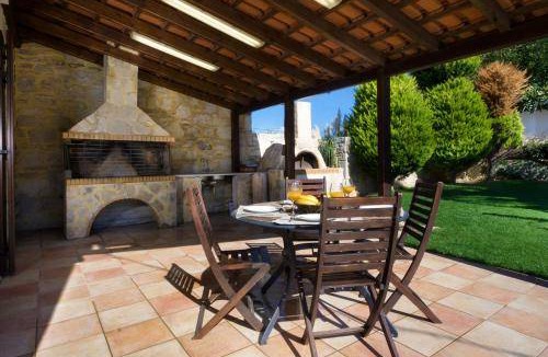 Platanos Villa | 120 m² Villa ∙ 3 bedrooms ∙ 6 guests