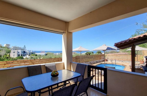 Sfakaki Villa | 120 m² Villa ∙ 3 bedrooms ∙ 6 guests