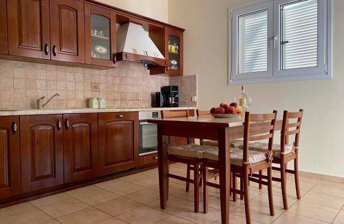 Archangelos Villa | 120 m² Villa ∙ 3 bedrooms ∙ 6 guests