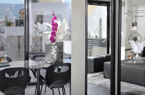 Psirri Apartment | 125 m² Serviced apartment ∙ 3 bedrooms ∙ 8 guests