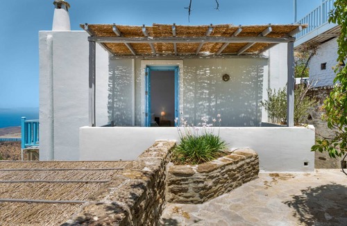 Ioulida House | 128 m² House ∙ 2 bedrooms ∙ 5 guests