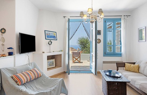 Ioulida House | 128 m² House ∙ 2 bedrooms ∙ 5 guests