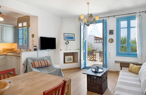 Ioulida House | 128 m² House ∙ 2 bedrooms ∙ 5 guests