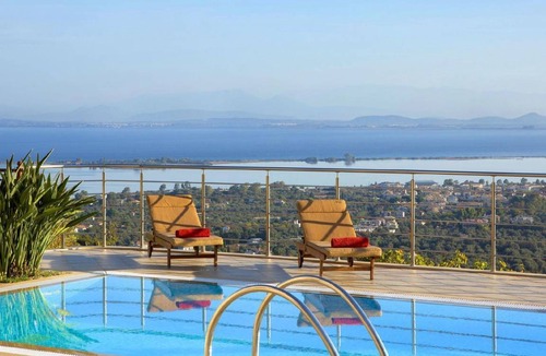 Apolpaina House | 130 m² House ∙ 3 bedrooms ∙ 6 guests