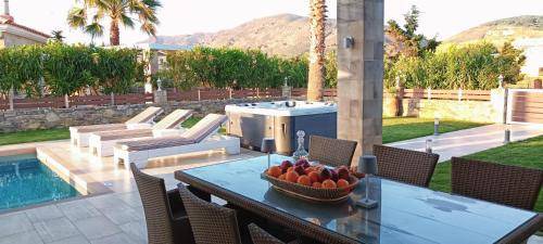 Nopigia Villa | 130 m² Villa ∙ 3 bedrooms ∙ 7 guests