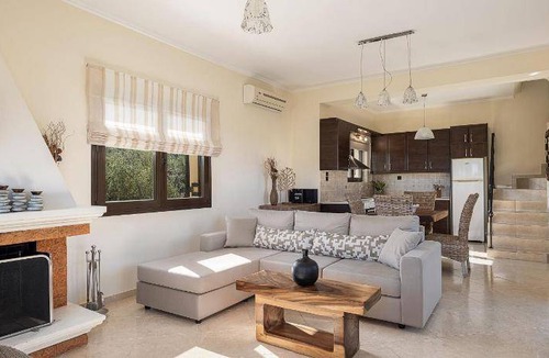 Spilia Villa | 130 m² Villa ∙ 3 bedrooms ∙ 6 guests