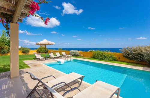 Panormos Villa | 130 m² Villa ∙ 3 bedrooms ∙ 6 guests