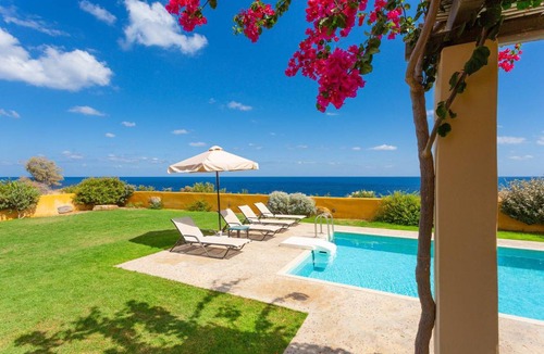 Panormos Villa | 130 m² Villa ∙ 3 bedrooms ∙ 6 guests