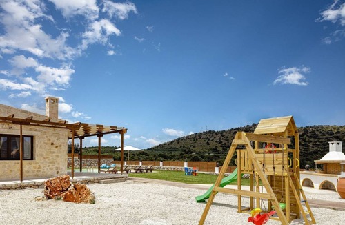Melidoni Villa | 133 m² Villa ∙ 3 bedrooms ∙ 7 guests