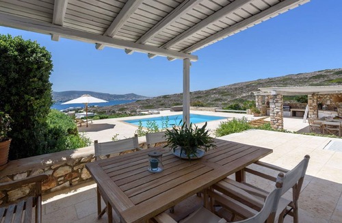 Krotiri House | 139 m² House ∙ 4 bedrooms ∙ 9 guests