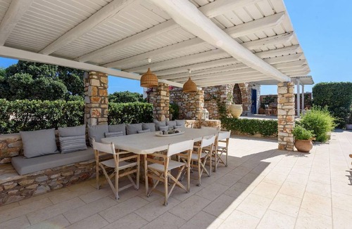 Krotiri House | 139 m² House ∙ 4 bedrooms ∙ 9 guests