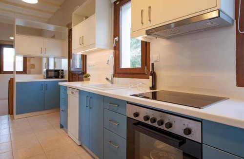 Zerviana Resort | 140 m² Resort ∙ 3 bedrooms ∙ 8 guests