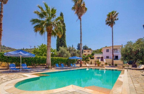 Agios Spyridon Corfu Villa | 140 m² Villa ∙ 3 bedrooms ∙ 8 guests