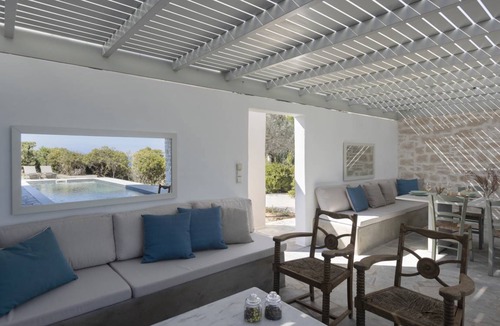 Paros Villa | 140 m² Villa ∙ 3 bedrooms ∙ 6 guests