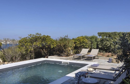 Paros Villa | 140 m² Villa ∙ 3 bedrooms ∙ 6 guests