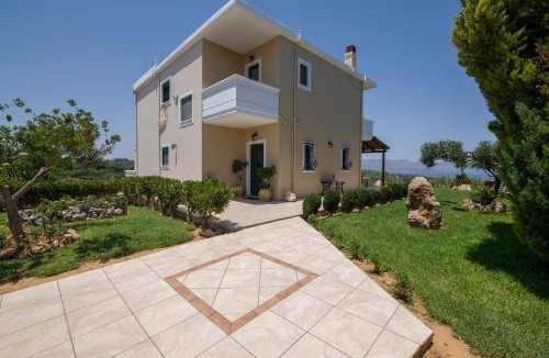 Kontomari Villa | 140 m² Villa ∙ 4 bedrooms ∙ 8 guests
