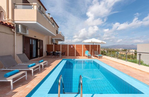Pyrgos Psilonerou Villa | 141 m² Villa ∙ 3 bedrooms ∙ 7 guests