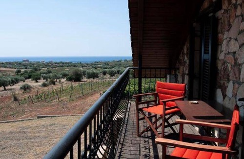 Maroneia-Sapes House | 15 m² House ∙ 3 bedrooms ∙ 7 guests