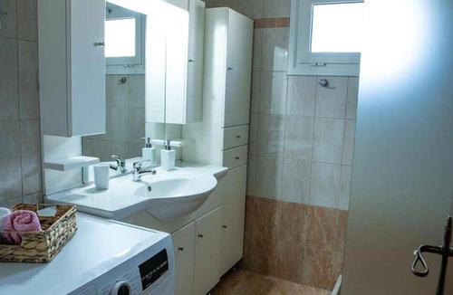 Viannos Apartment | 150 m² Apartment ∙ 4 bedrooms ∙ 9 guests