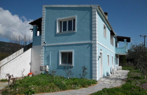 Doukades Apartment | 150 m² Apartment ∙ 4 bedrooms ∙ 10 guests