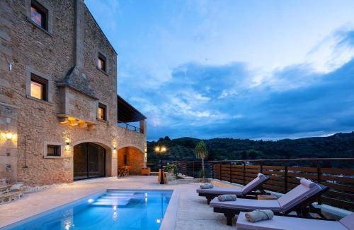 Manoliopoulo Villa | 150 m² Villa ∙ 3 bedrooms ∙ 9 guests
