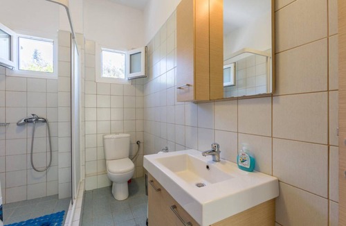 Longos Villa | 150 m² Villa ∙ 3 bedrooms ∙ 10 guests