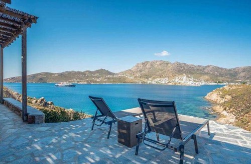 Serifos House | 159 m² House ∙ 4 bedrooms ∙ 8 guests