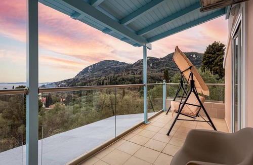 Benitses House | 160 m² House ∙ 3 bedrooms ∙ 7 guests