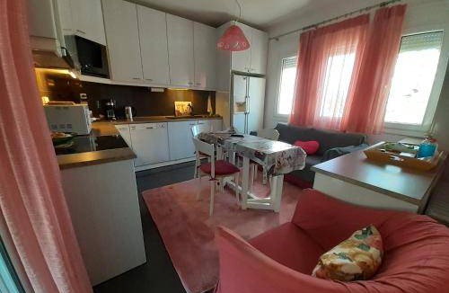 Nees Pagases House | 160 m² House ∙ 3 bedrooms ∙ 7 guests