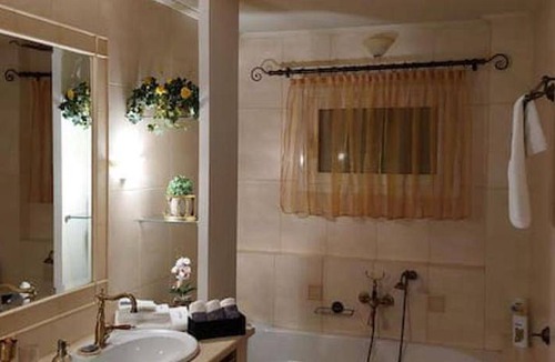 Volos Villa | 160 m² Villa ∙ 3 bedrooms ∙ 8 guests