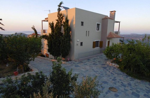 Kounavi House | 165 m² House ∙ 4 bedrooms ∙ 10 guests