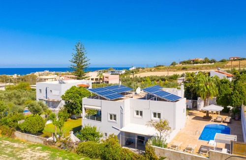 Adelianos Kampos Villa | 175 m² Villa ∙ 4 bedrooms ∙ 8 guests
