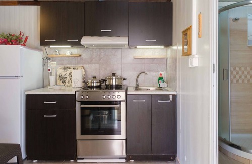 Pella Region Apartment | 18 m² Studio flat ∙ 1 bedroom ∙ 2 guests