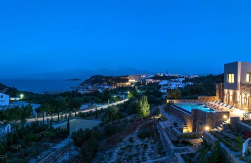 Agios Nikolaos House | 180 m² House ∙ 3 bedrooms ∙ 8 guests