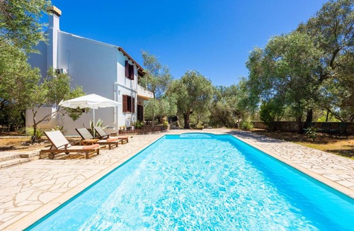 Magazia Villa | 180 m² Villa ∙ 3 bedrooms ∙ 6 guests