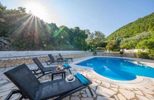 Apraos Villa | 180 m² Villa ∙ 4 bedrooms ∙ 8 guests