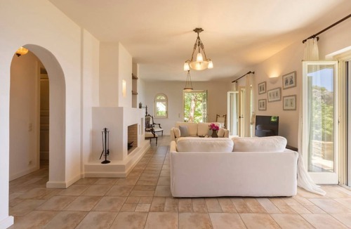 Steniai Villa | 184 m² Villa ∙ 3 bedrooms ∙ 6 guests
