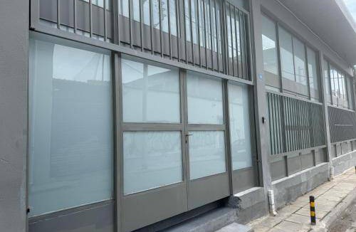 Ilion Apartment | 185 m² Apartment ∙ 2 guests