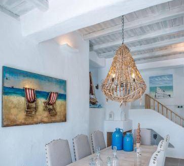 Chrissi Akti Villa | 187 m² Villa ∙ 4 bedrooms ∙ 8 guests