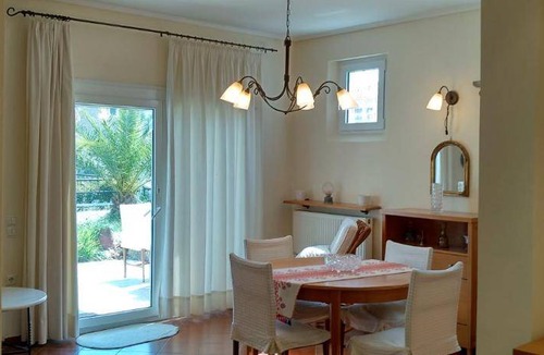 Nea Iraklitsa House | 190 m² House ∙ 3 bedrooms ∙ 7 guests