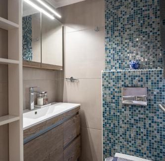 Lardos Apartment | 1944-Heritage House