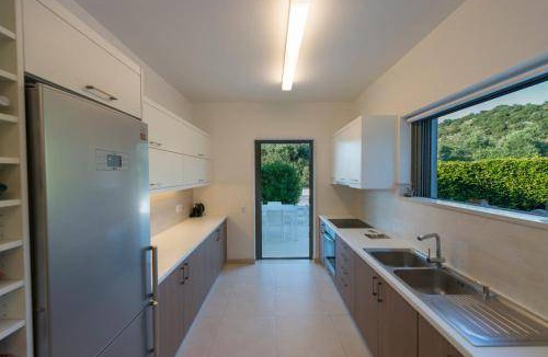 Monopari Villa | 196 m² Villa ∙ 3 bedrooms ∙ 7 guests
