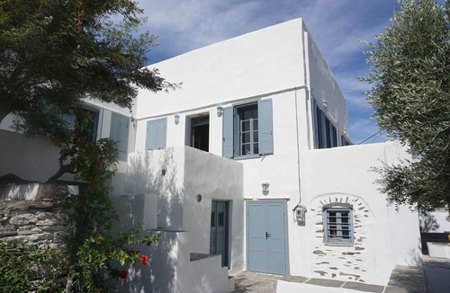 Sifnos House | 19th Century Renovated Summer House