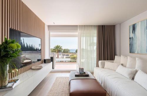 Voula Apartment | 1bd Sv Beach Condo With Pool