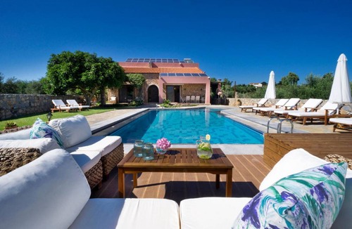 Litsarda House | 200 m² House ∙ 4 bedrooms ∙ 10 guests